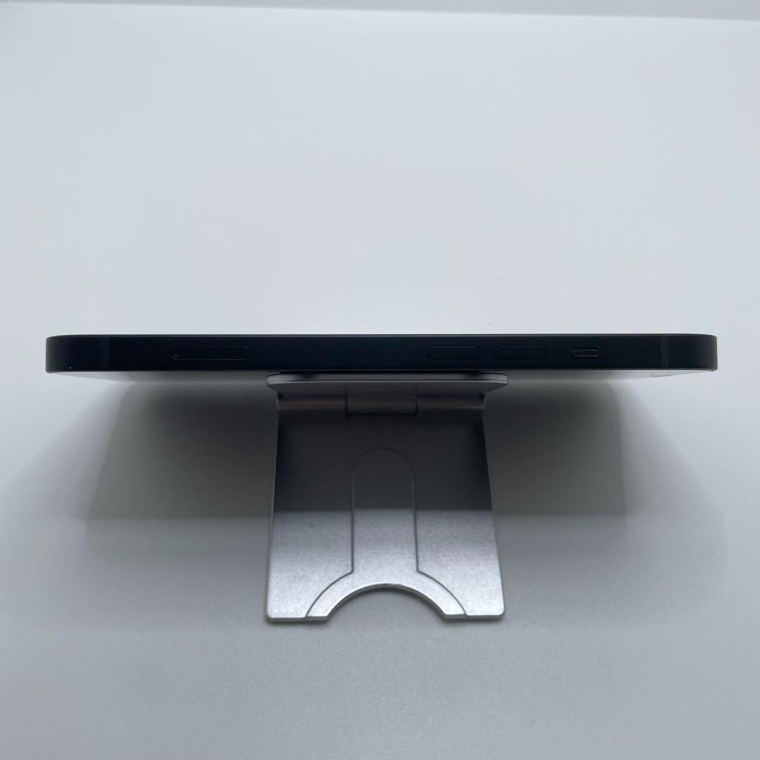 【格安美品】iPhone 13 128GB simフリー本体 235