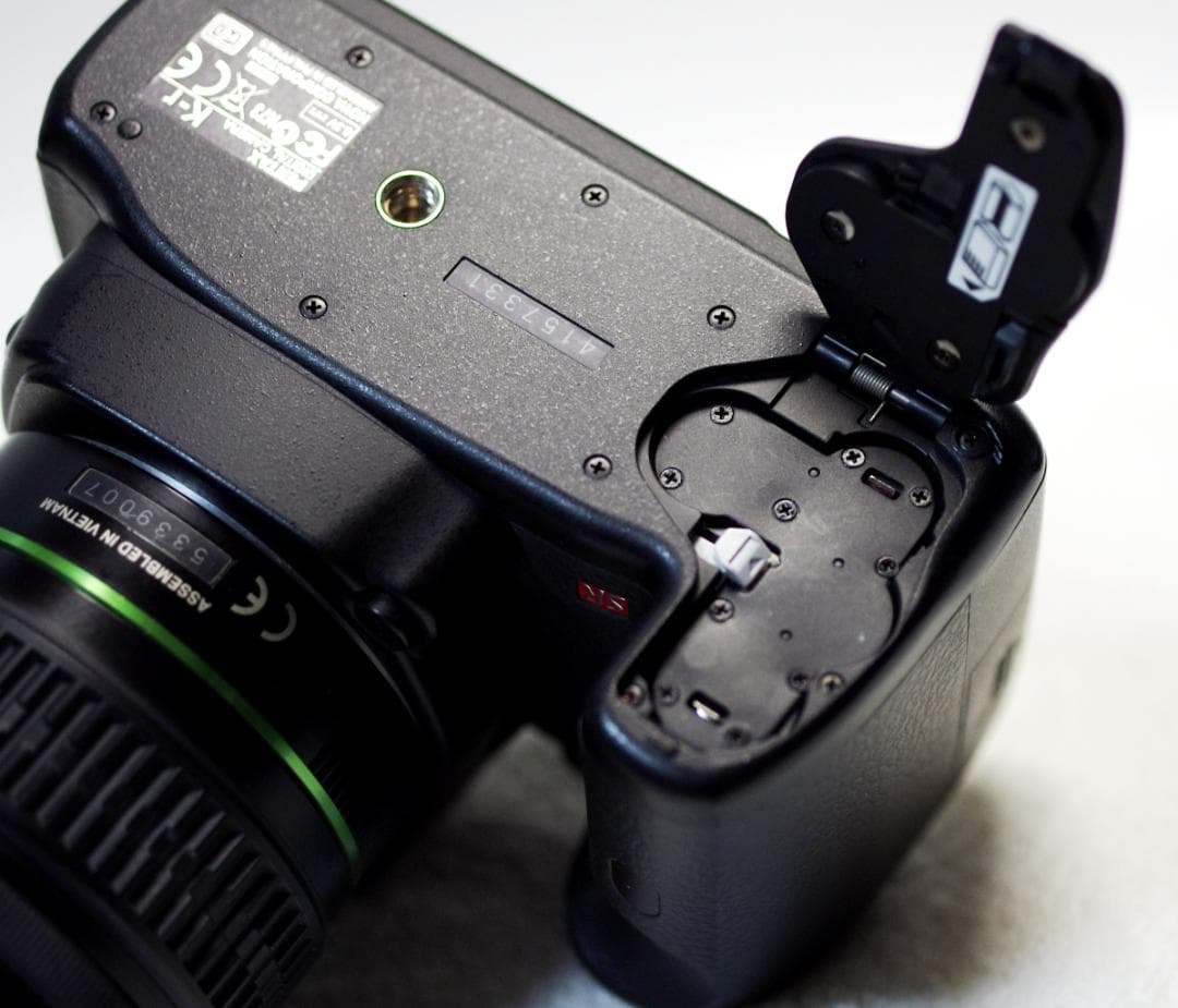 PENTAX デジタルカメラ K-r　Wズームレンズセット、その他付属品