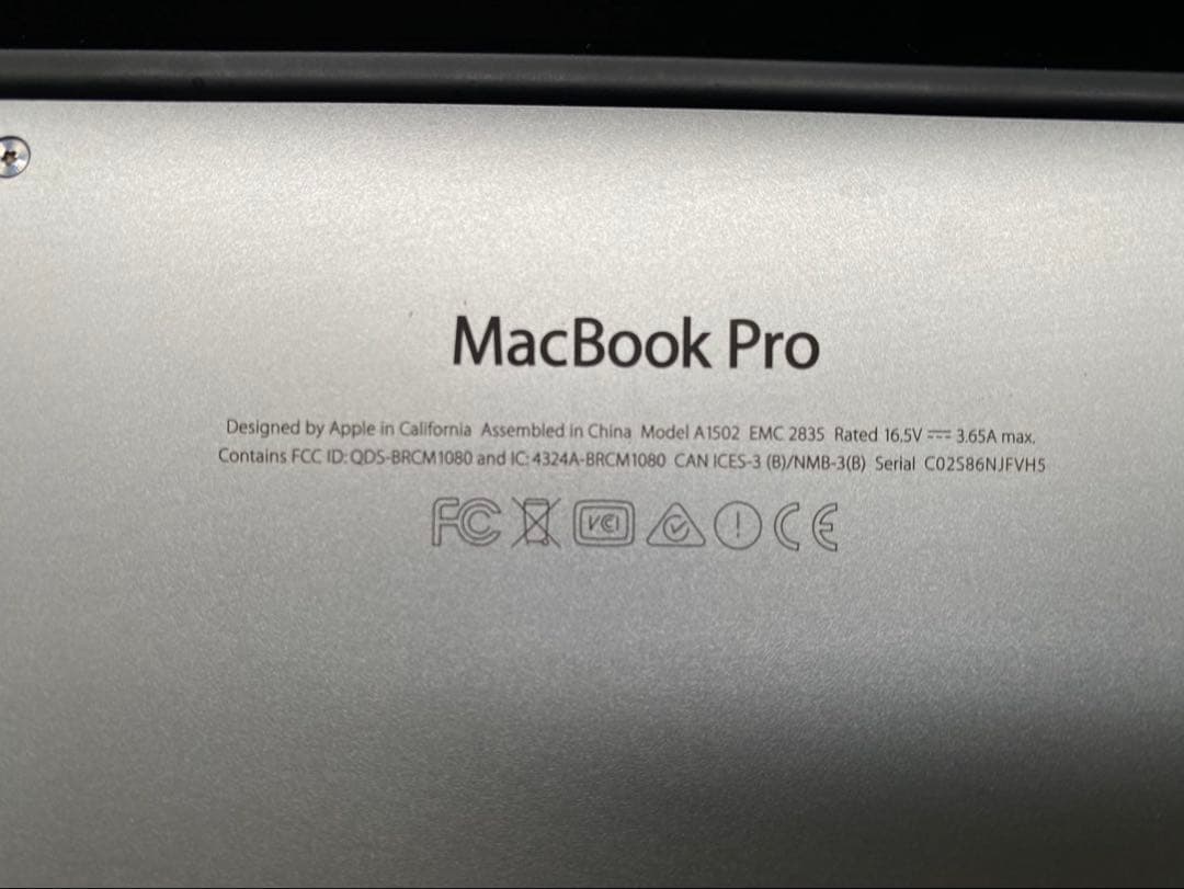 ★Apple MacBook Pro A1502 充放電回数1342