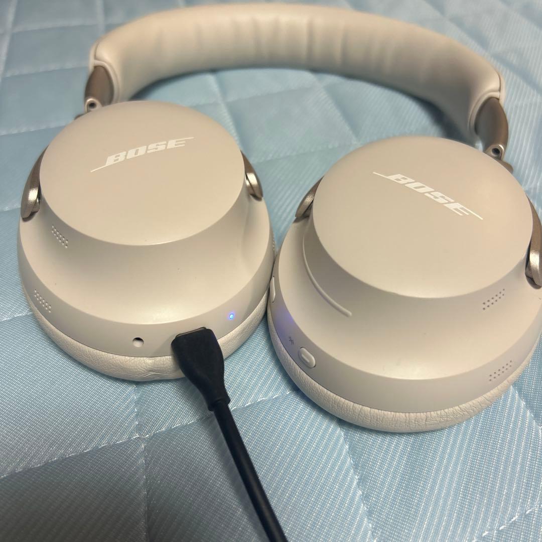 Bose ワイヤレスヘッドホン ホワイト ケース付き