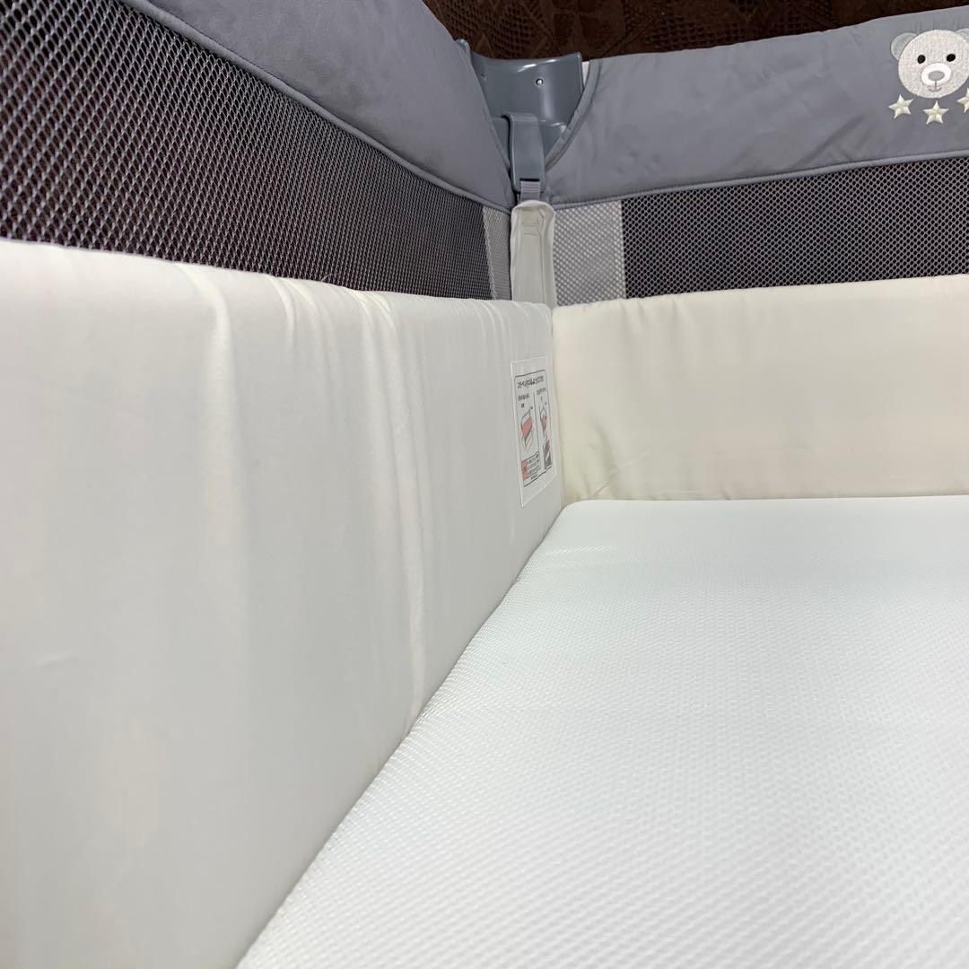 【美品】【現行最新モデル】アップリカ ココネルエアー ベビーベッド