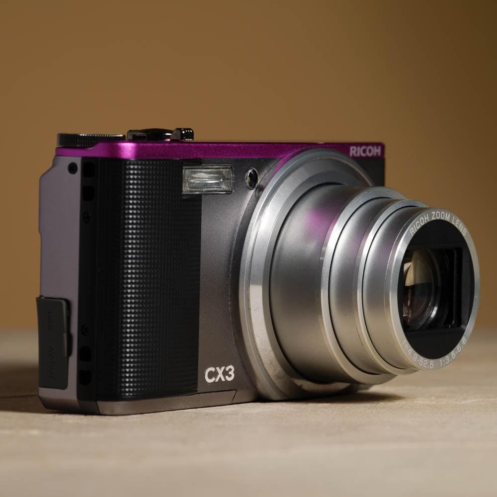 【憧れのコンデジっぽさを味わえる】RICOH CX3 ピンク