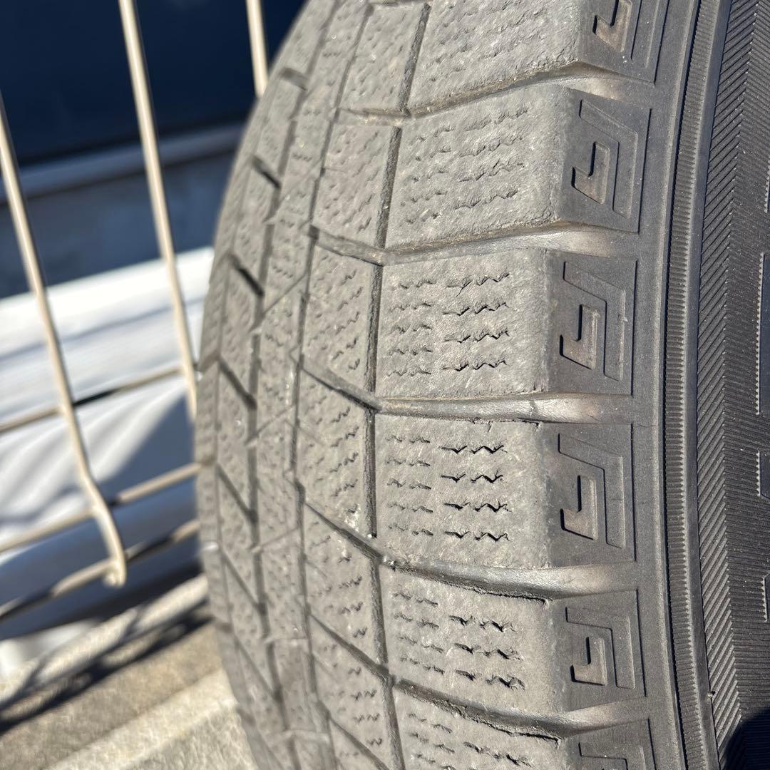 DUNLOP WINTER MAXX 16インチスタッドレスタイヤ４本セット