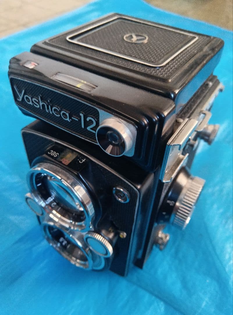 Yashica-12 二眼レフカメラ