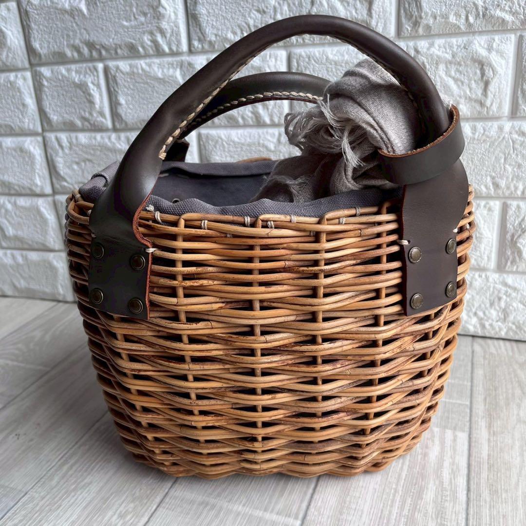 【美品】ebagos エバゴス カゴバッグ 本革×紅藤 被せ付