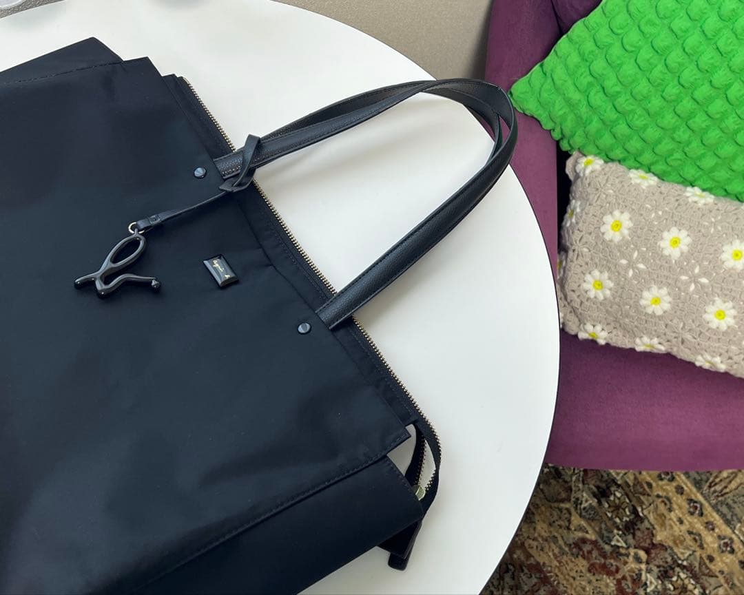 【A4サイズ対応】アニエスベー　ナイロン製ビジネスバッグ　ブラック