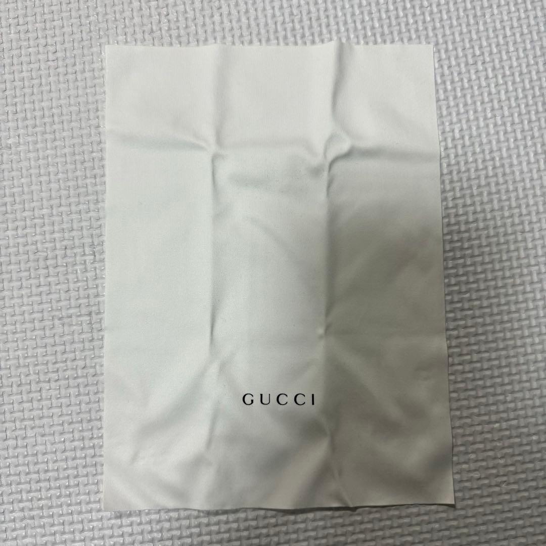 Gucci ブラウンサングラス ゴールドロゴ