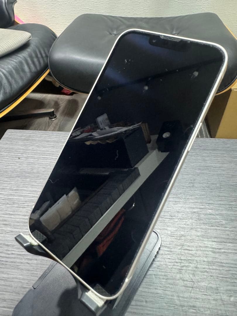 美品 iPhone13 128GB 白　SIMフリー　90%