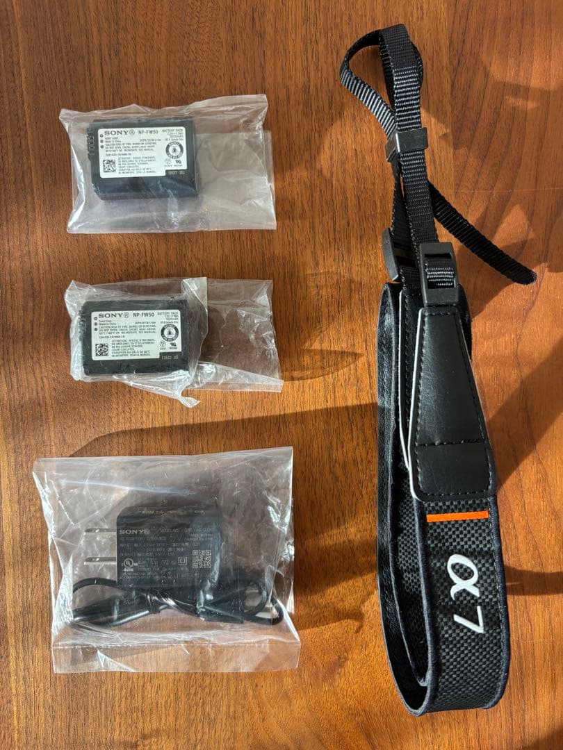 SONY α7 II ミラーレス一眼 バッテリー2個、レリーズ付