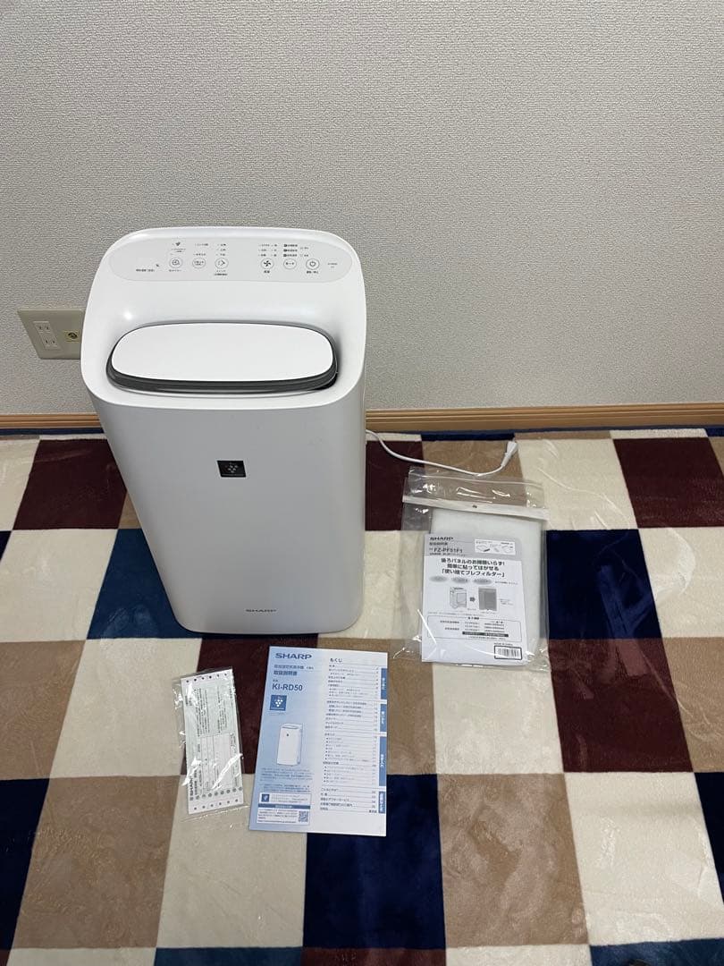 シャープ 除湿機 兼 加湿 空気清浄機 KI-RD50-W 加湿機能未使用