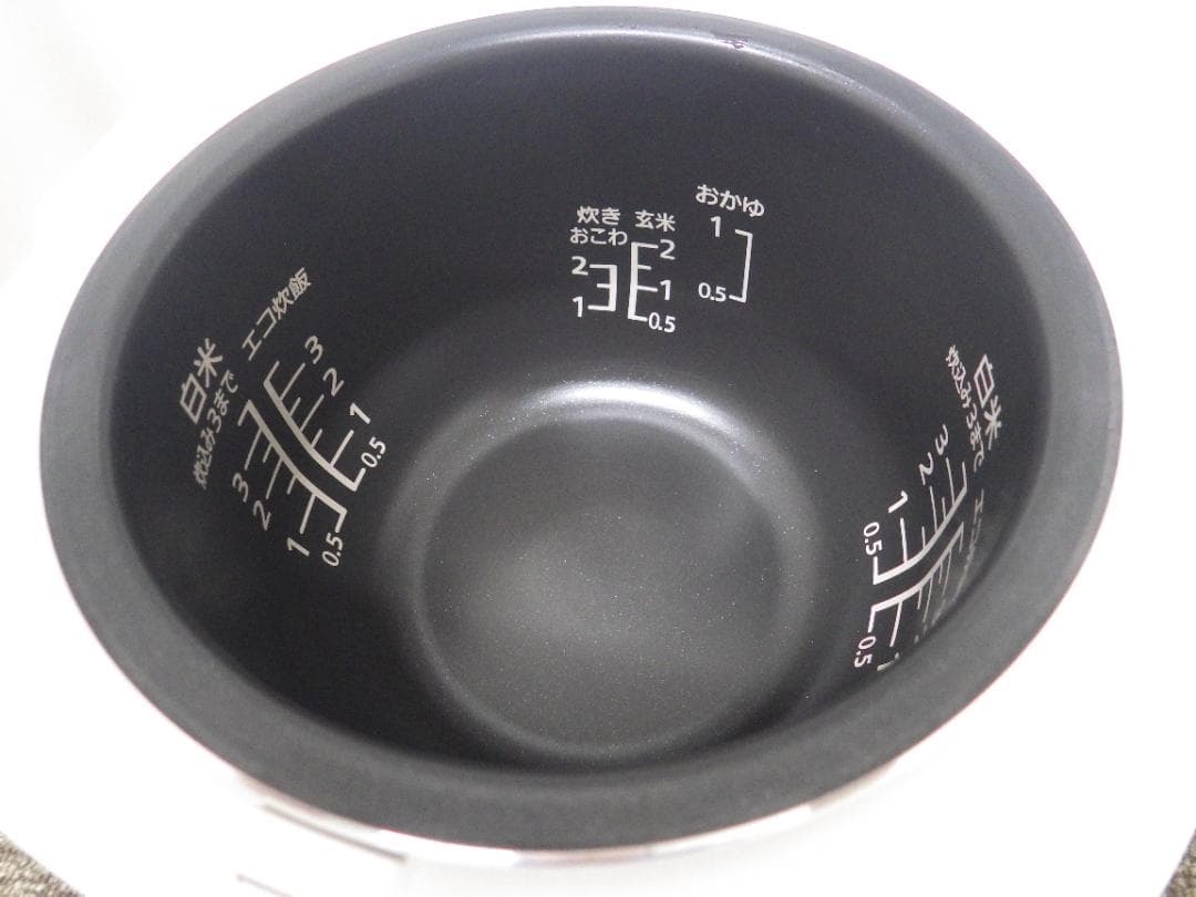Panasonic IHジャー炊飯器 3.5合炊き SR-KT060 2024年