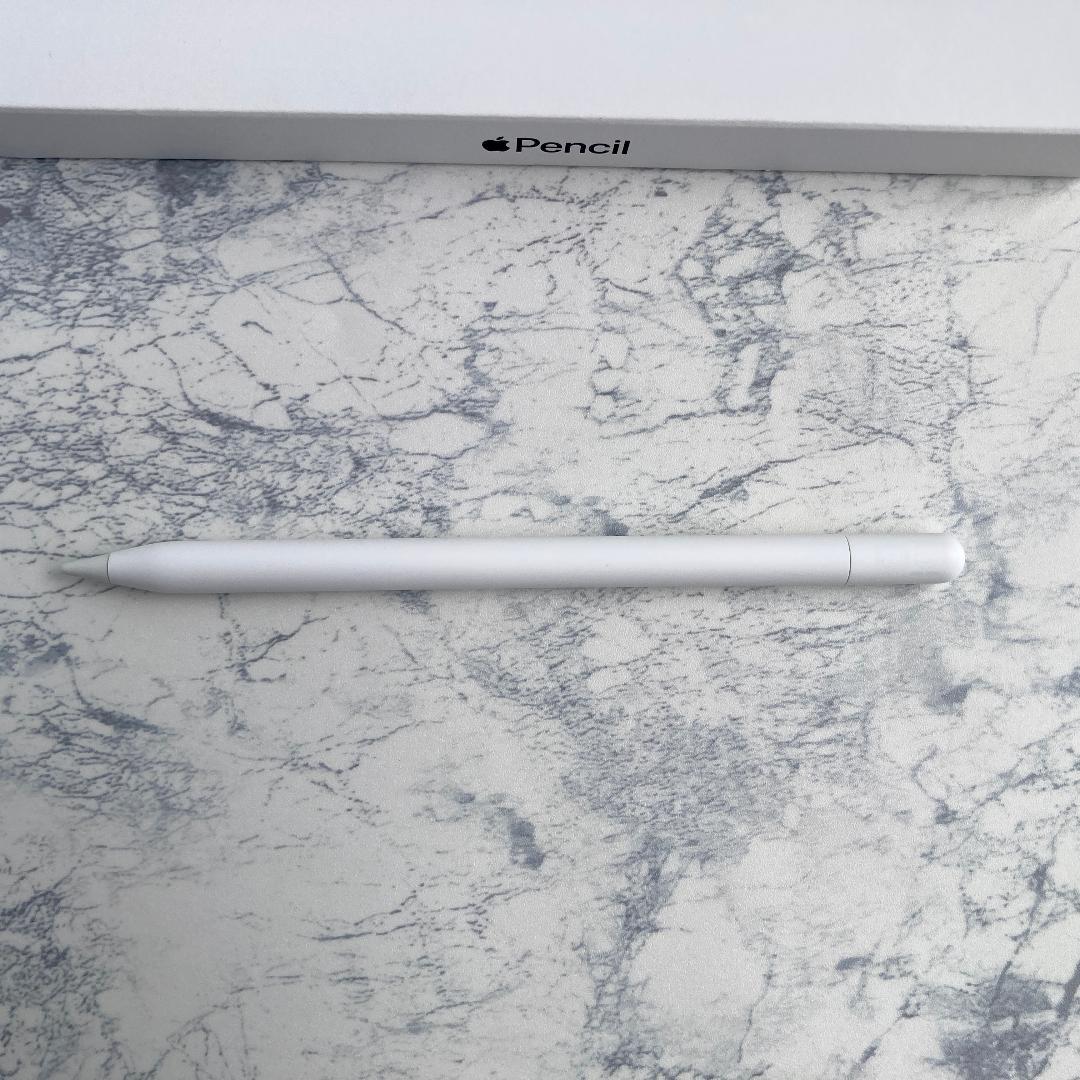 Apple Pencil USB-C 純正　美品　箱付き