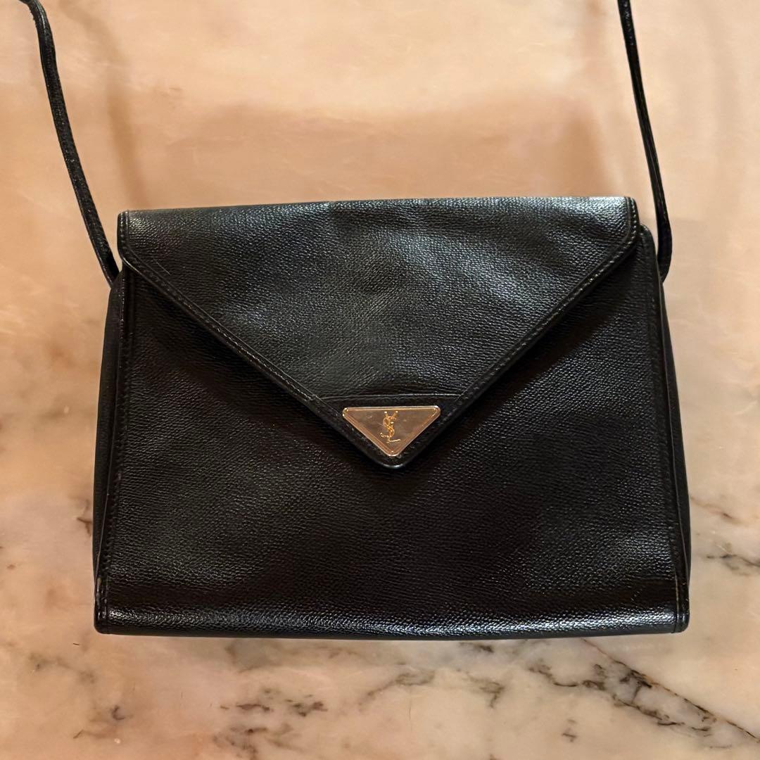 イヴ・サンローラン　ショルダーバッグ