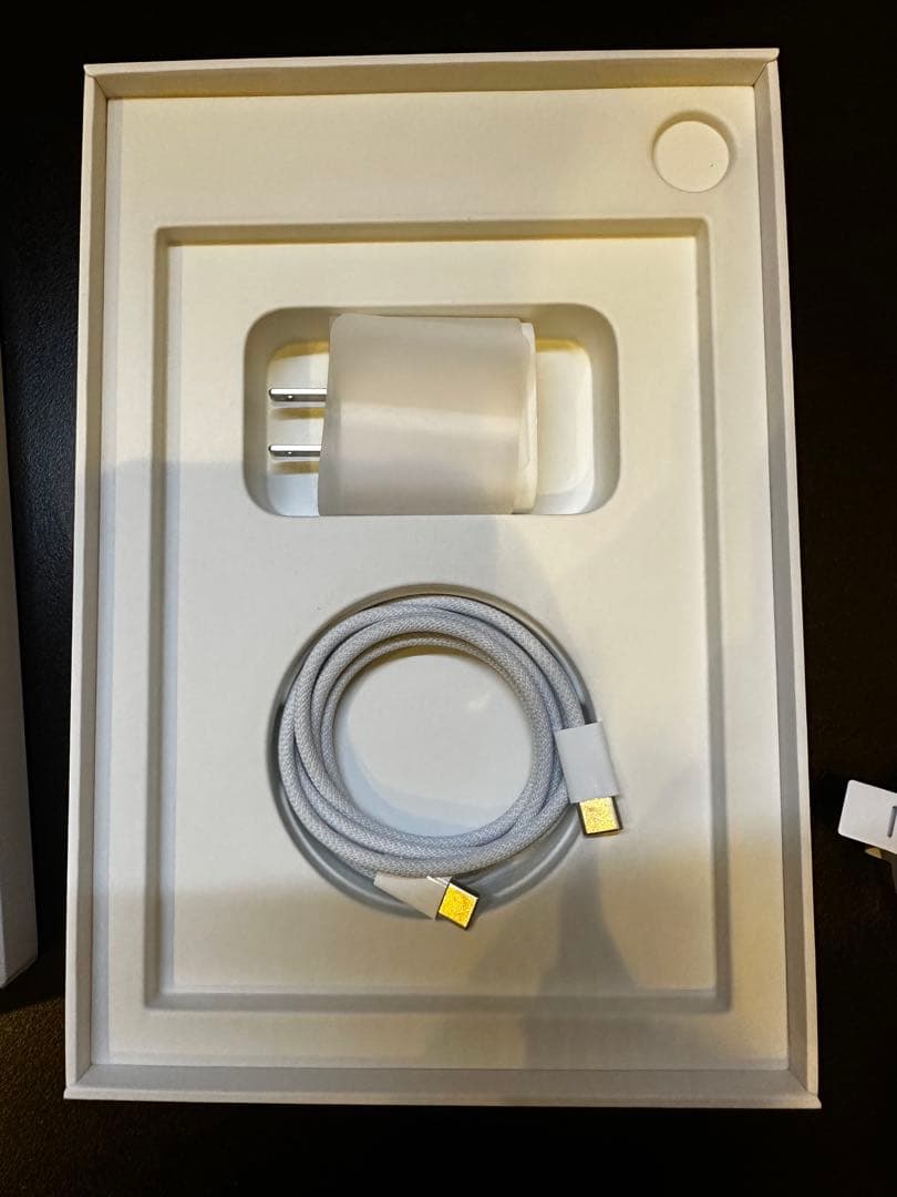 極美品 iPad mini 7 128GB Wi-Fi / 純正Folio付