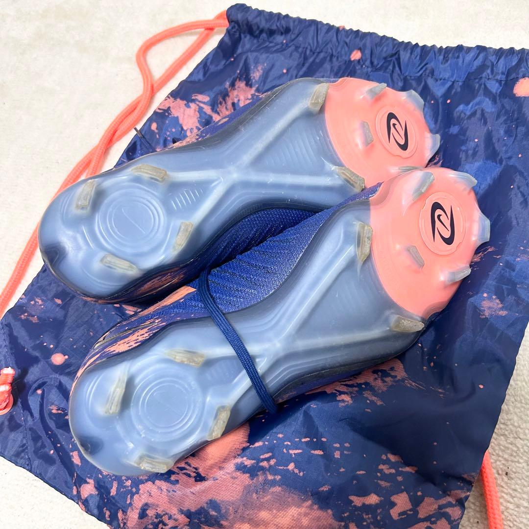 限定モデル　ナイキ　NIKE PHANTOM GX Ⅱ ELITE FG EH