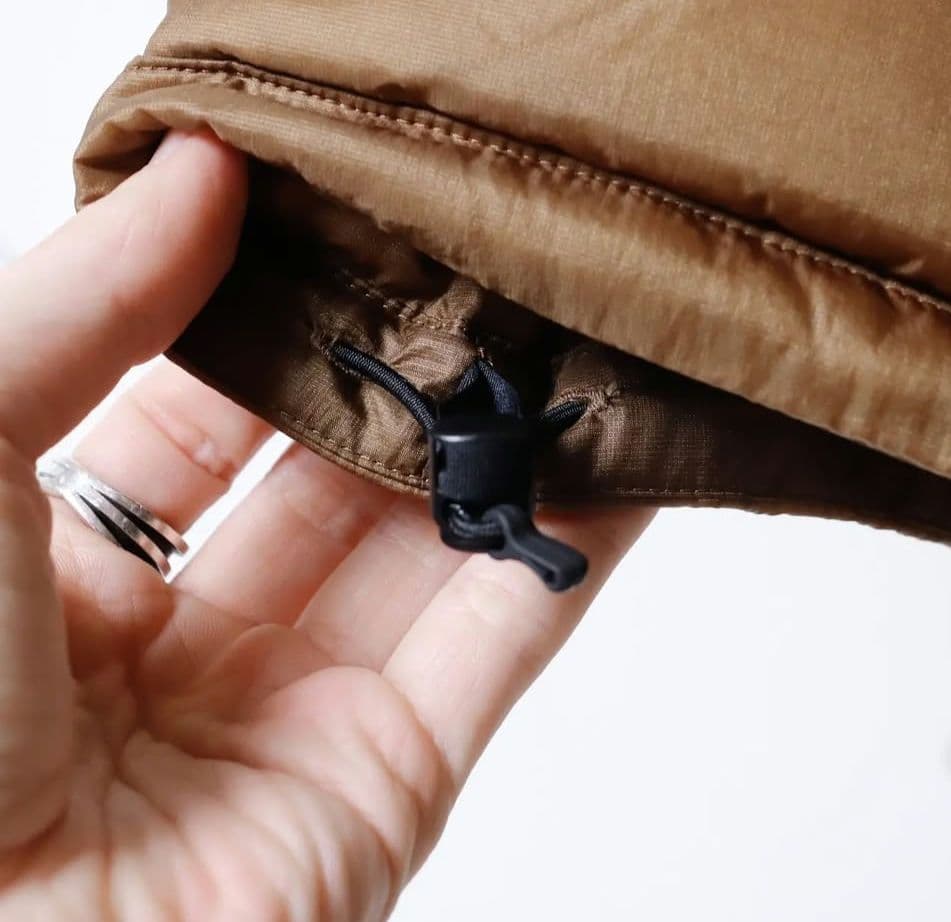 美品　大人気　ノースフェイス　アコンカグアダウンベスト　メンズS