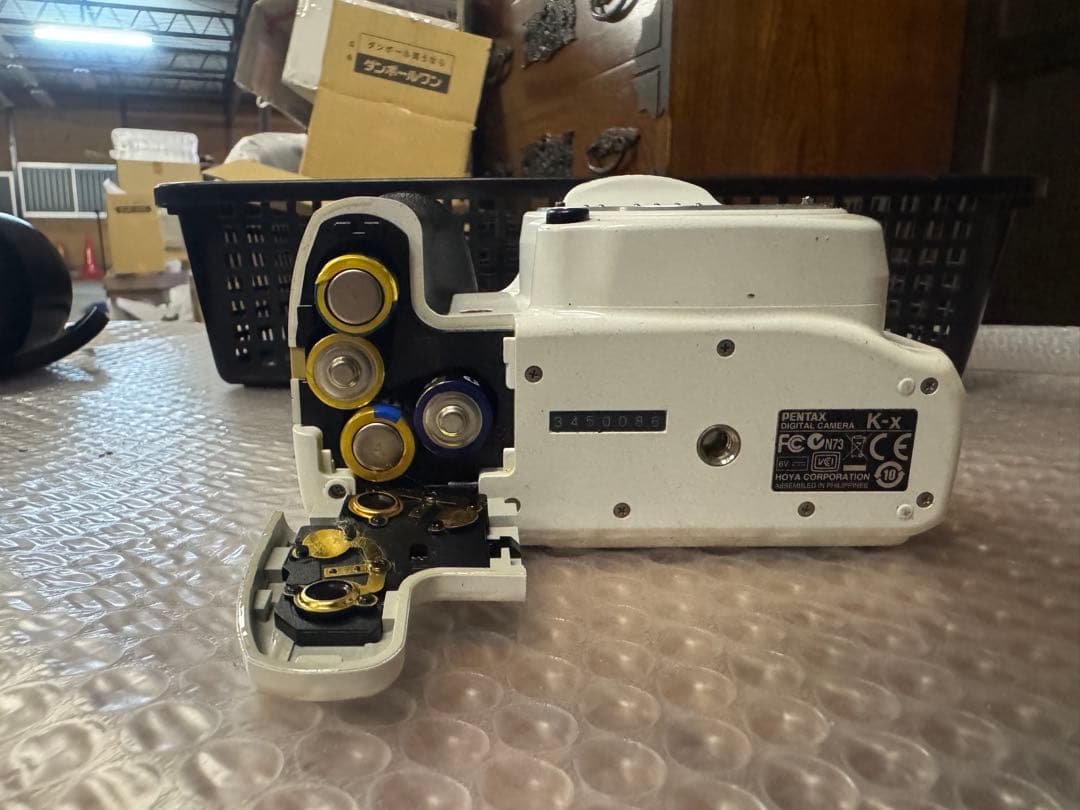 H PENTAX K-x ホワイト デジタル一眼レフカメラ 動作未確認