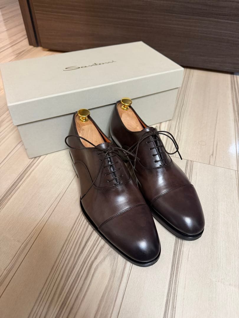 サントーニ　ストレートチップ　ダークブラウン