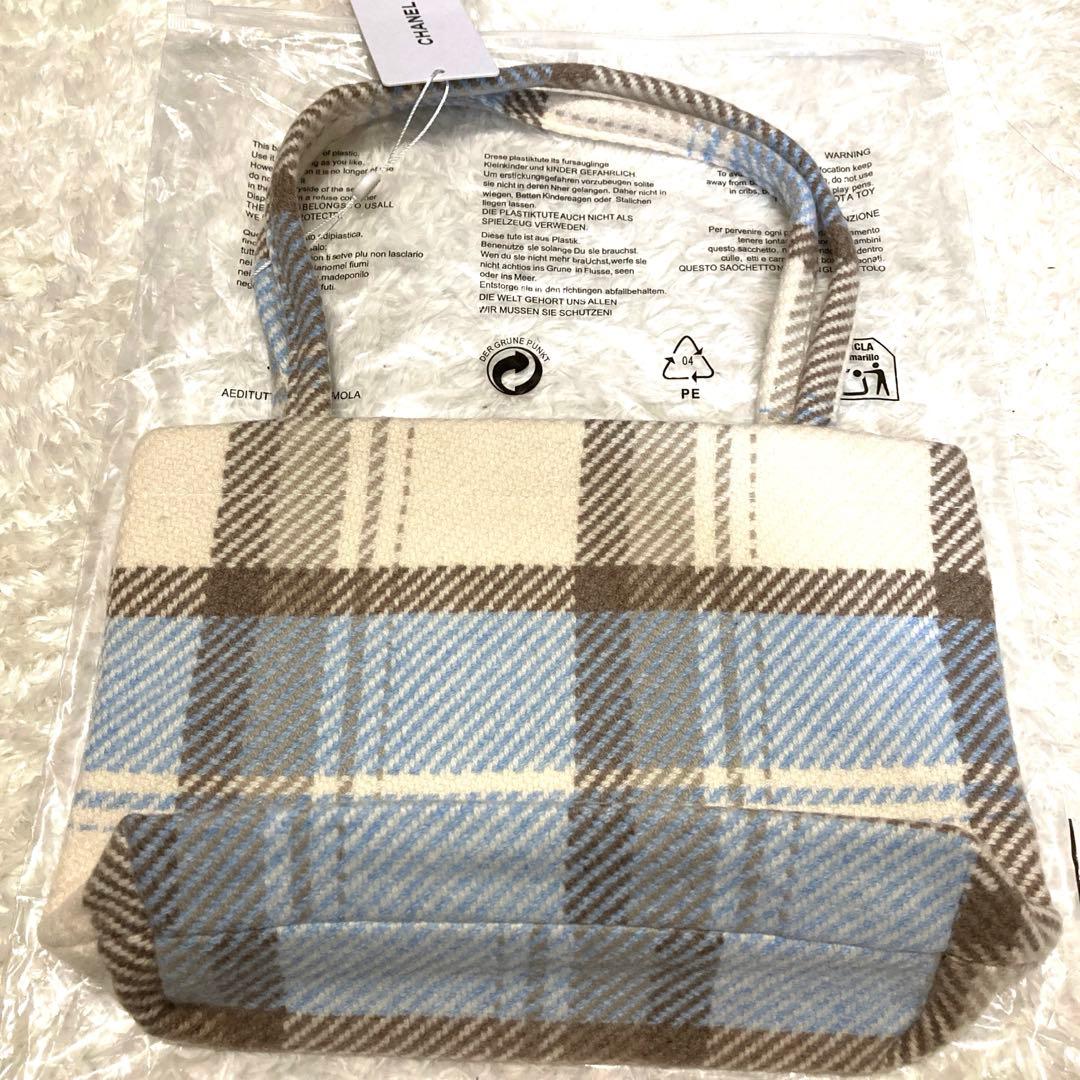 CHANEL チェック柄トートバッグ　パールスパンコール　水色