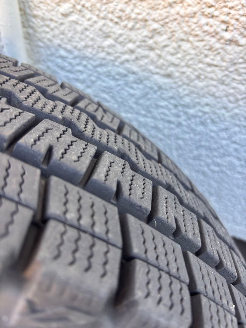 DUNLOP studless 2022年製　状態良好