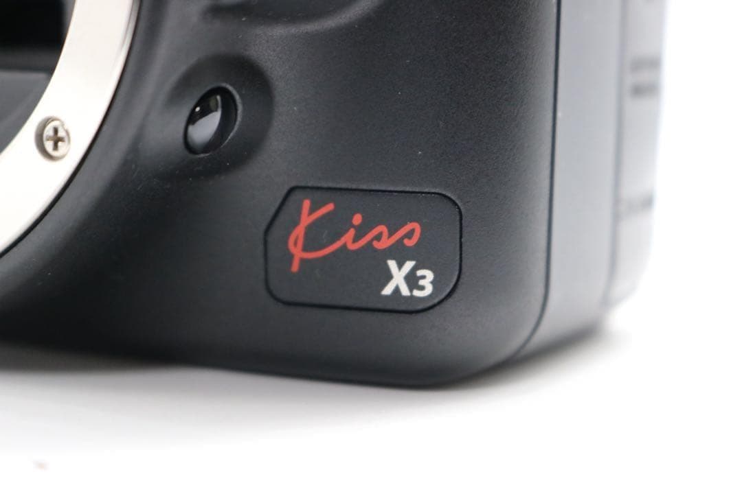 超美品 【Canon EOS Kiss X3 ダブルレンズセット】　安心保証あり
