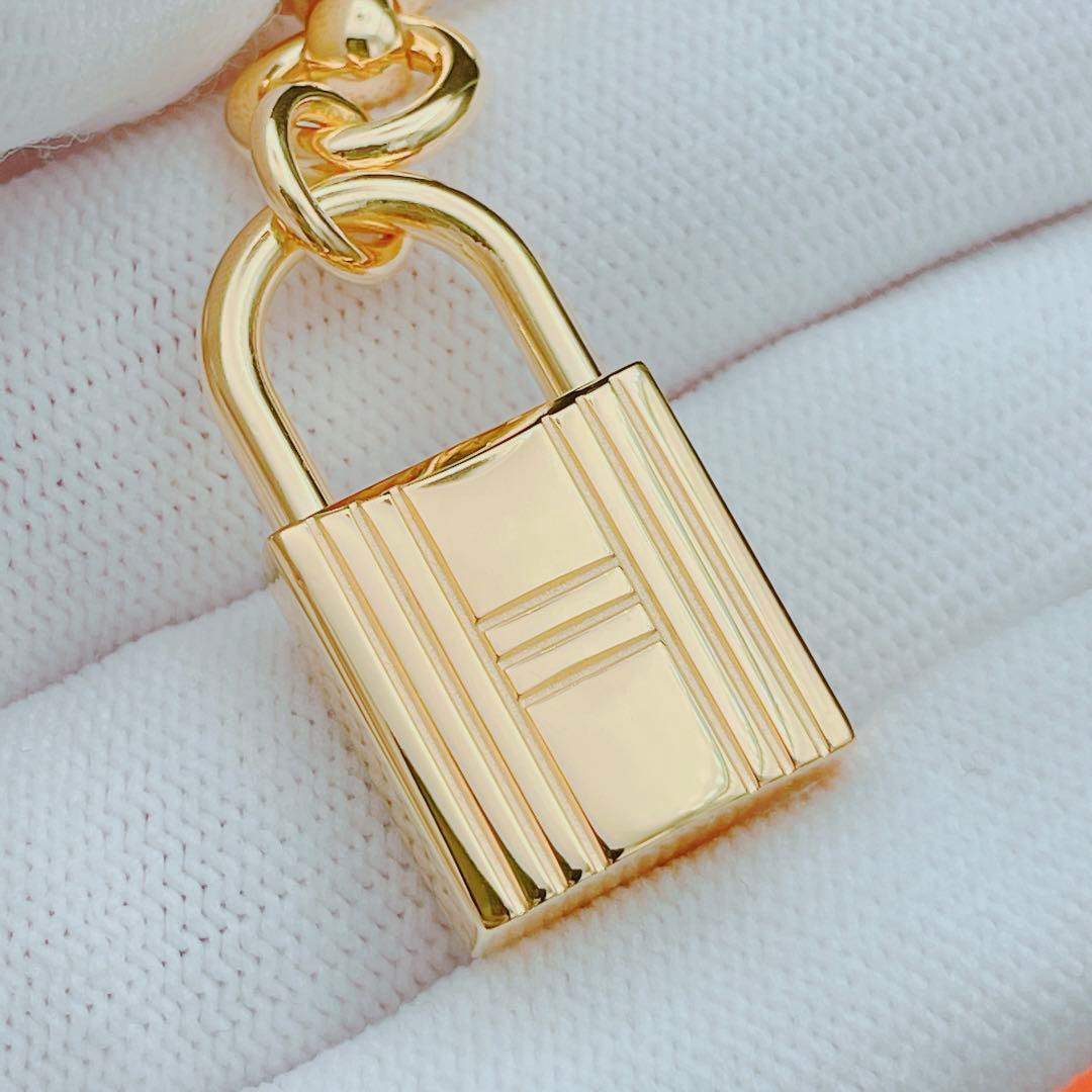 ◇エルメス◇新品仕上済 スカーフリング ループチャームカデナ ゴールド ブランド