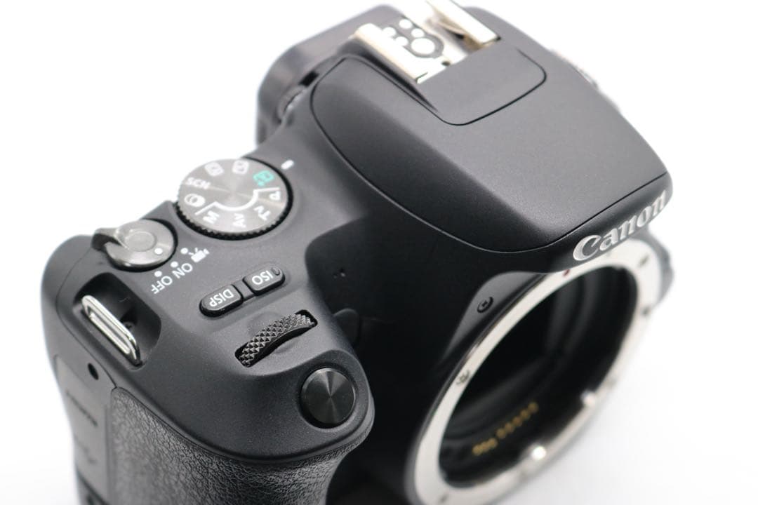 超美品ですが… 【Canon EOS Kiss X9 ダブルレンズセット】