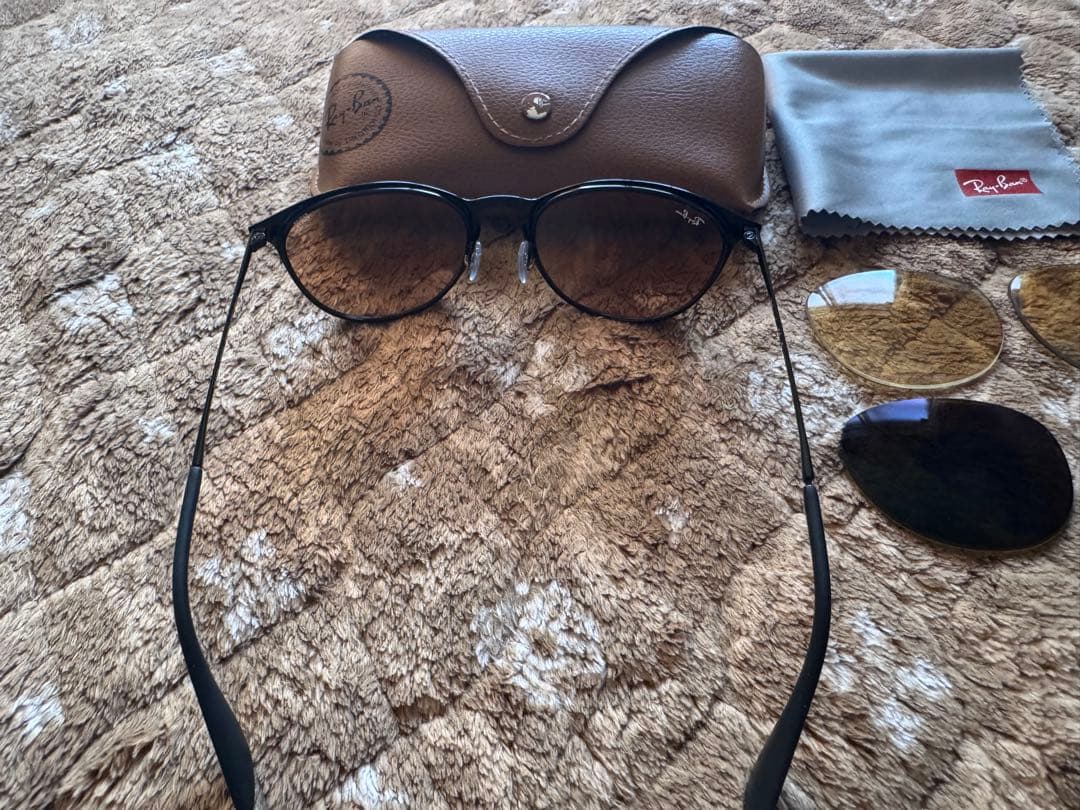 r*k様 Ray-Ban サングラス　ブラウン RB3539 遮光レンズ、ケース