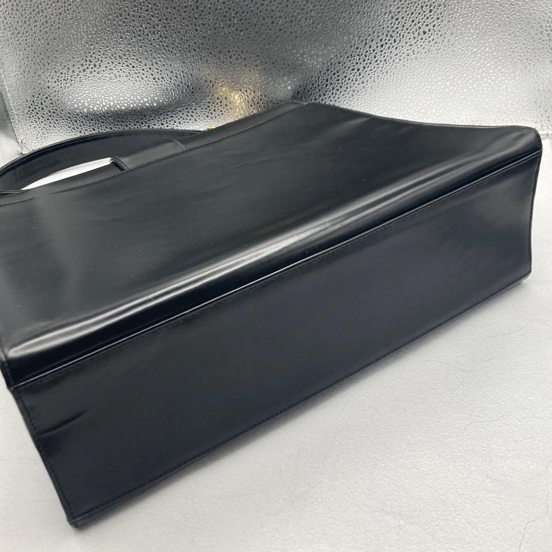 美品✨ ヴァレンティノガラヴァーニ　フォーマル　ハンドバッグ　トップハンドル　黒