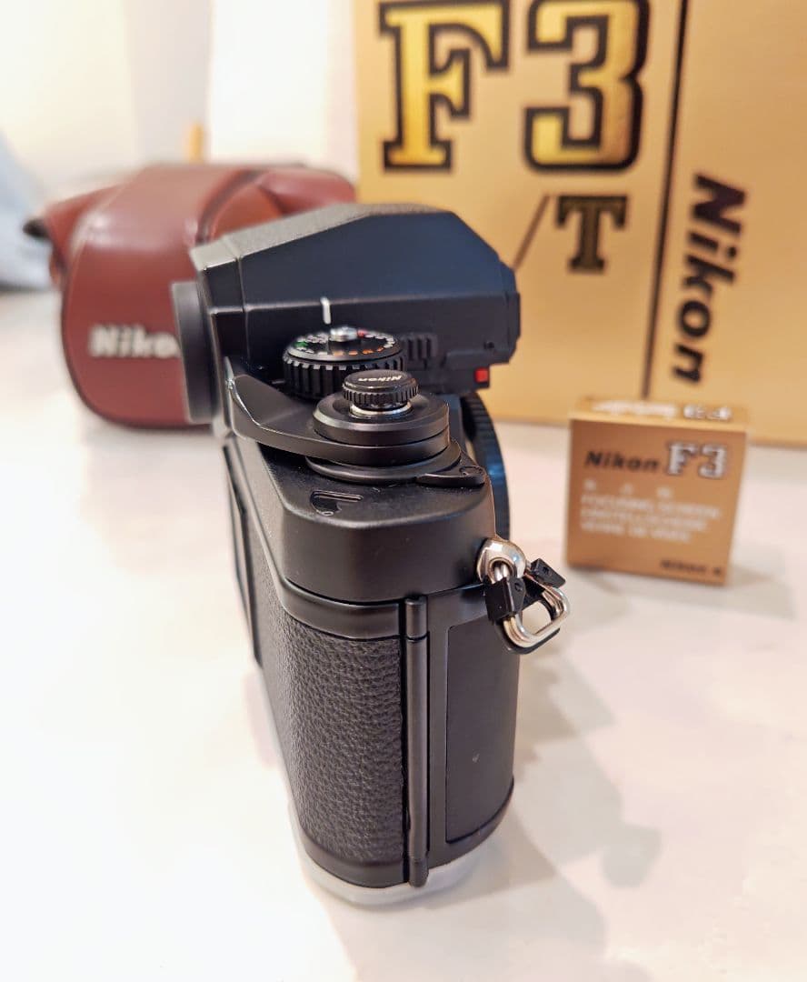 早い者勝ち！ 新品同様 Nikon F3/T ニコン F3チタン 豪華おまけ付