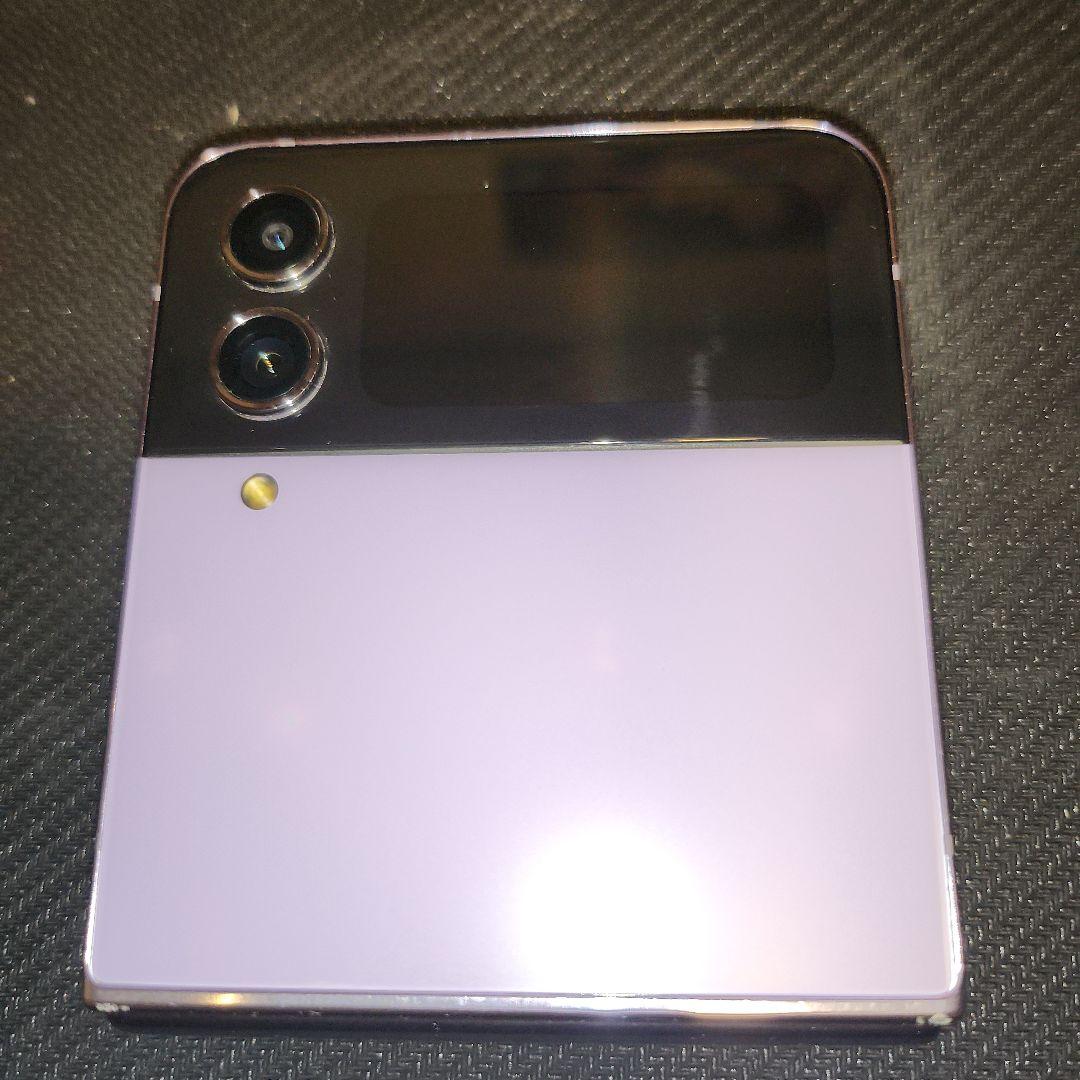 SCG17 Galaxy Z flip4 折りたたみスマートフォン ブラック