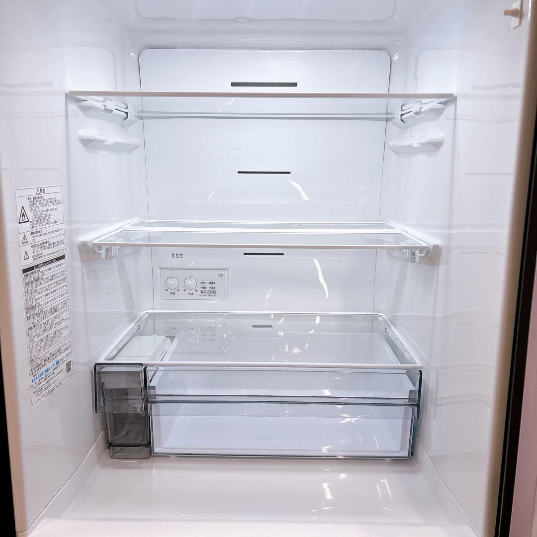 ★送料設置費込み★2023年製 東芝VEGETA 326L３ドア冷蔵庫