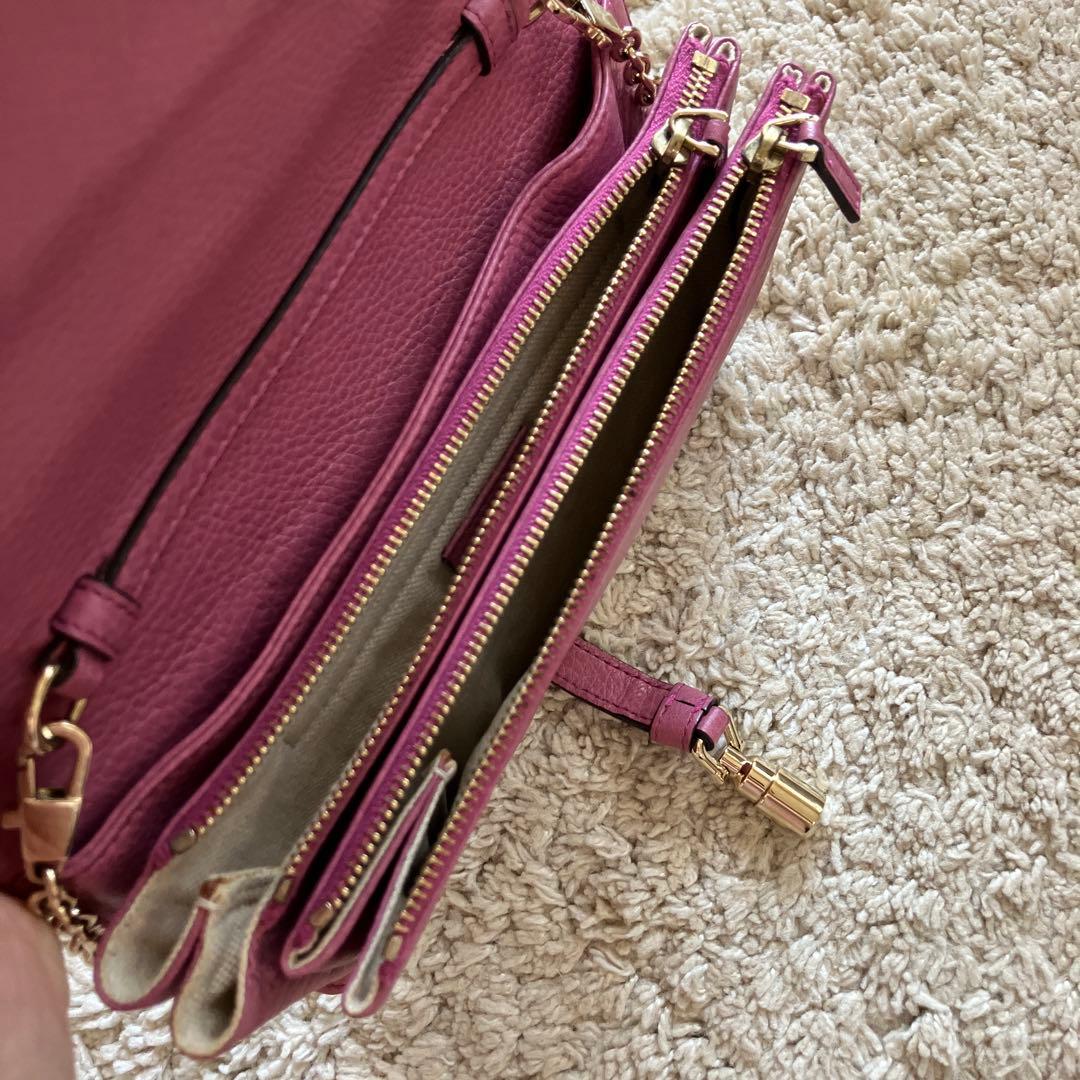 グッチ　チェーンウォレットバッグ