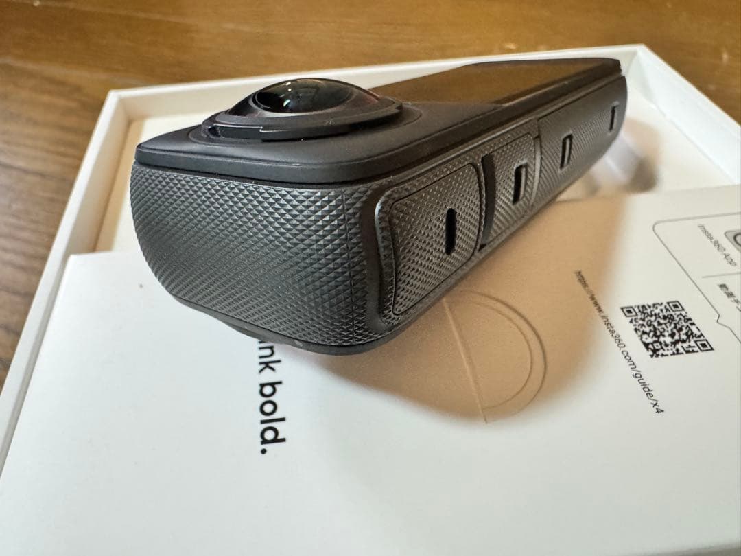 Insta360 X4 本体 予備バッテリー付き