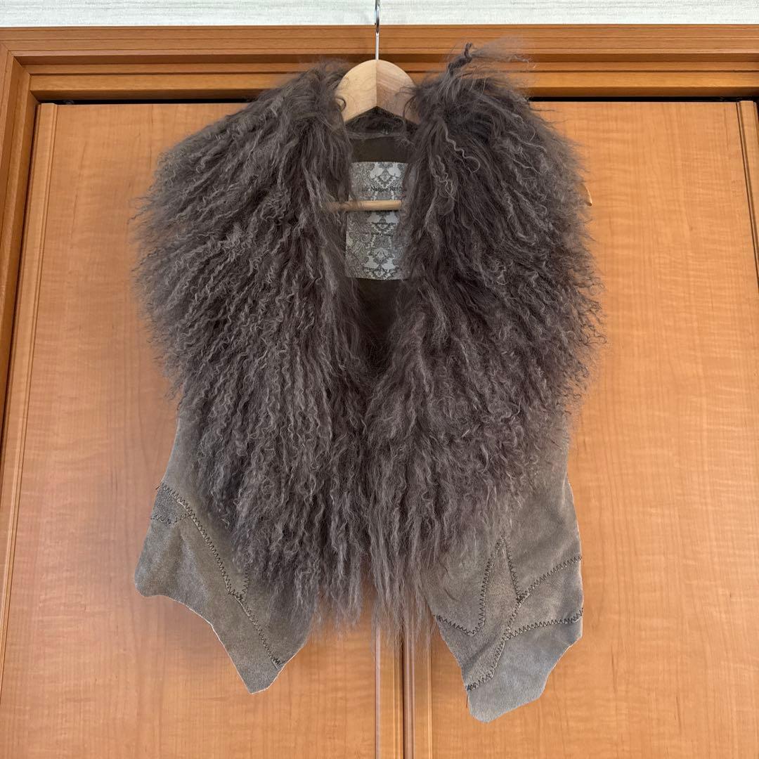 GOA チベットラムファー付きベスト