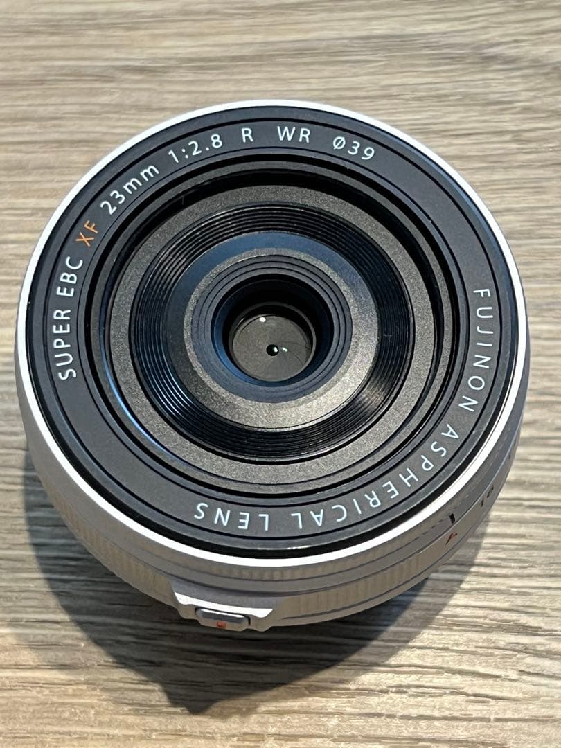 富士フイルム XF23mm F2.8 R WR シルバー