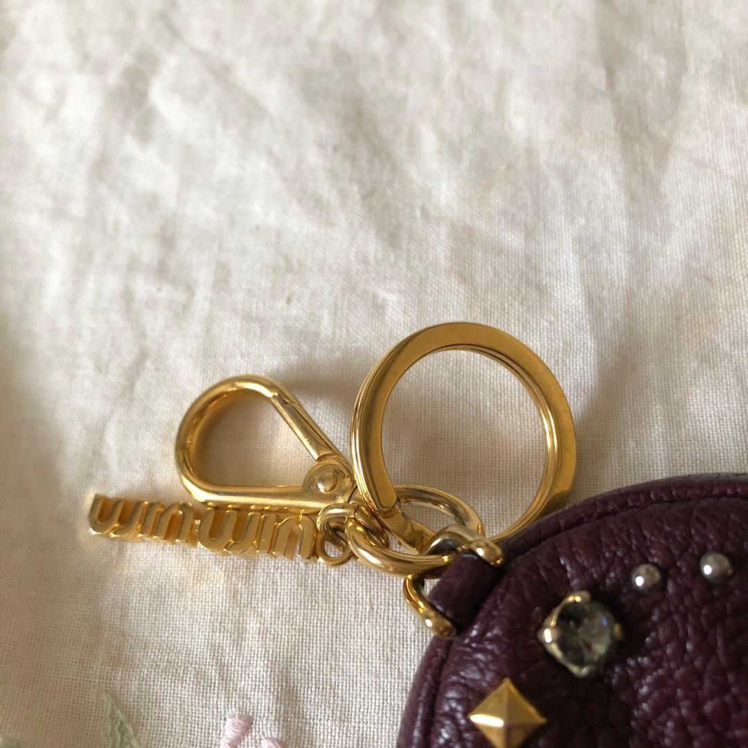 ミュウミュウ スタッズ付きハート型ケース　ビジュー　キーホルダー