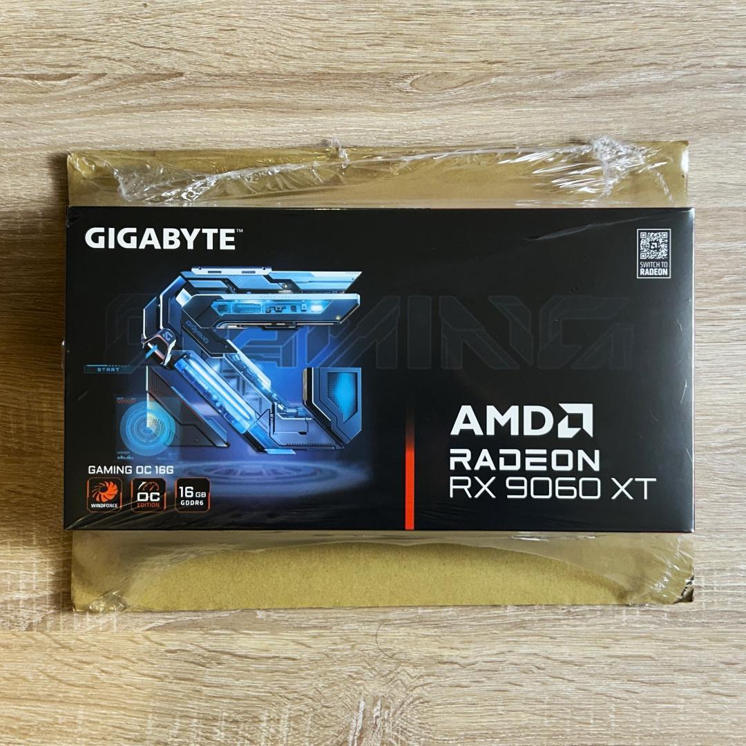新品未開封 GIGABYTE Radeon RX9060XT 16GB