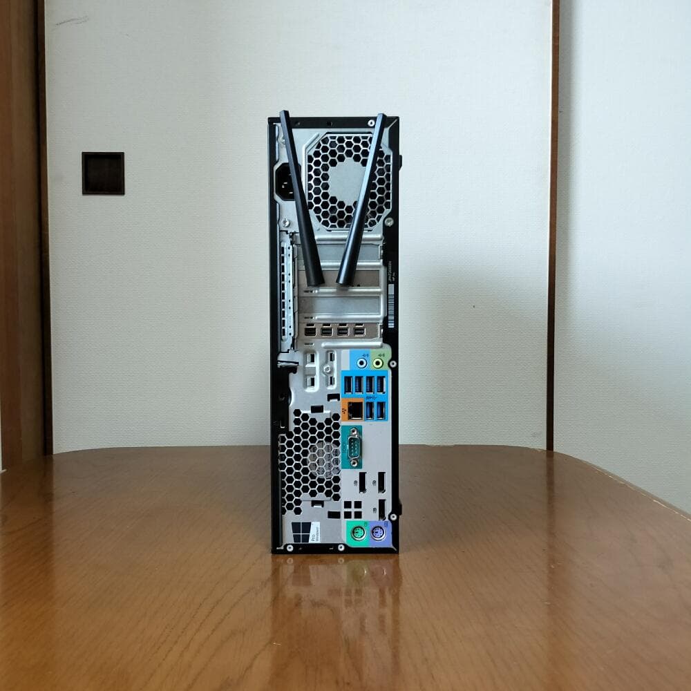 HP Z240 SFF ワークステーション