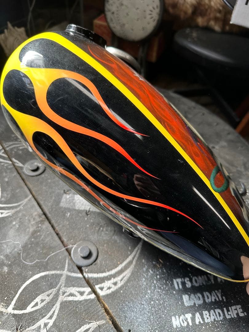 ビンテージ　マスタングタンク