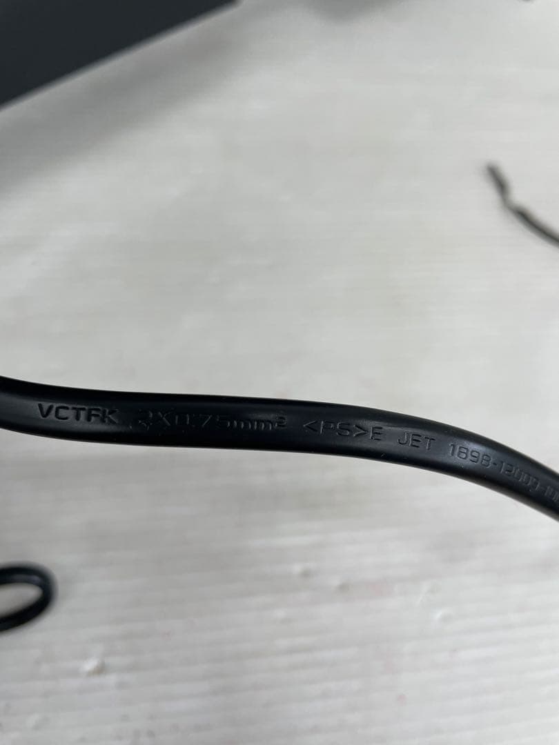 knlife95-0037 Hisfnse ハイセレス　32型液晶テレビ