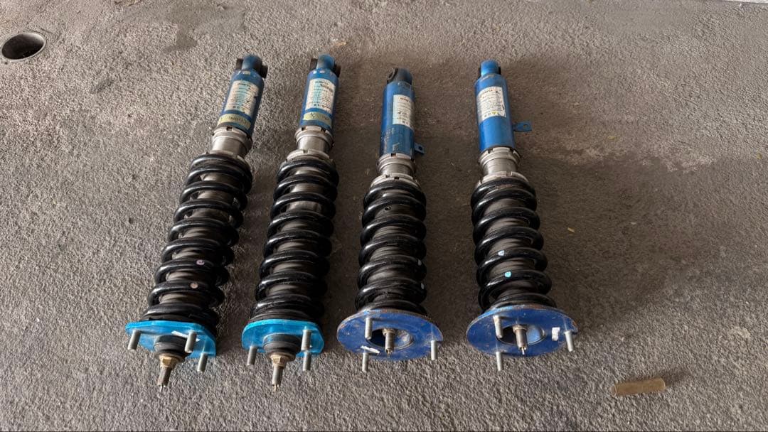 JZK110 アルテッツァ マーク2 ヴェロッサ 車高調 CUSCO