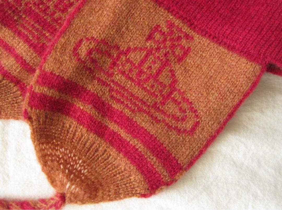 美品　ヴィヴィアンウェストウッド正規品　耳当て付きニット帽　ポンポン