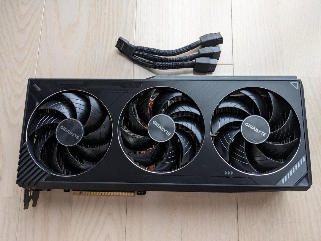 みい　GIGABYTE RTX 3090 Ti GAMING OC 24G