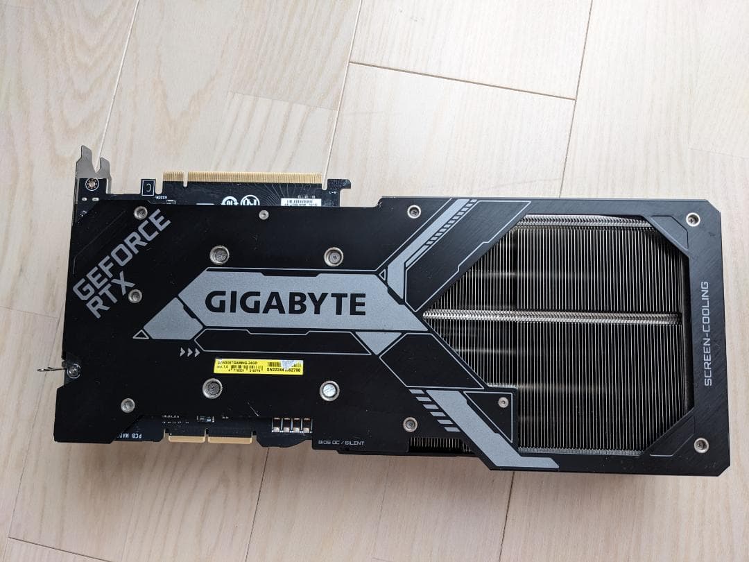 みい　GIGABYTE RTX 3090 Ti GAMING OC 24G