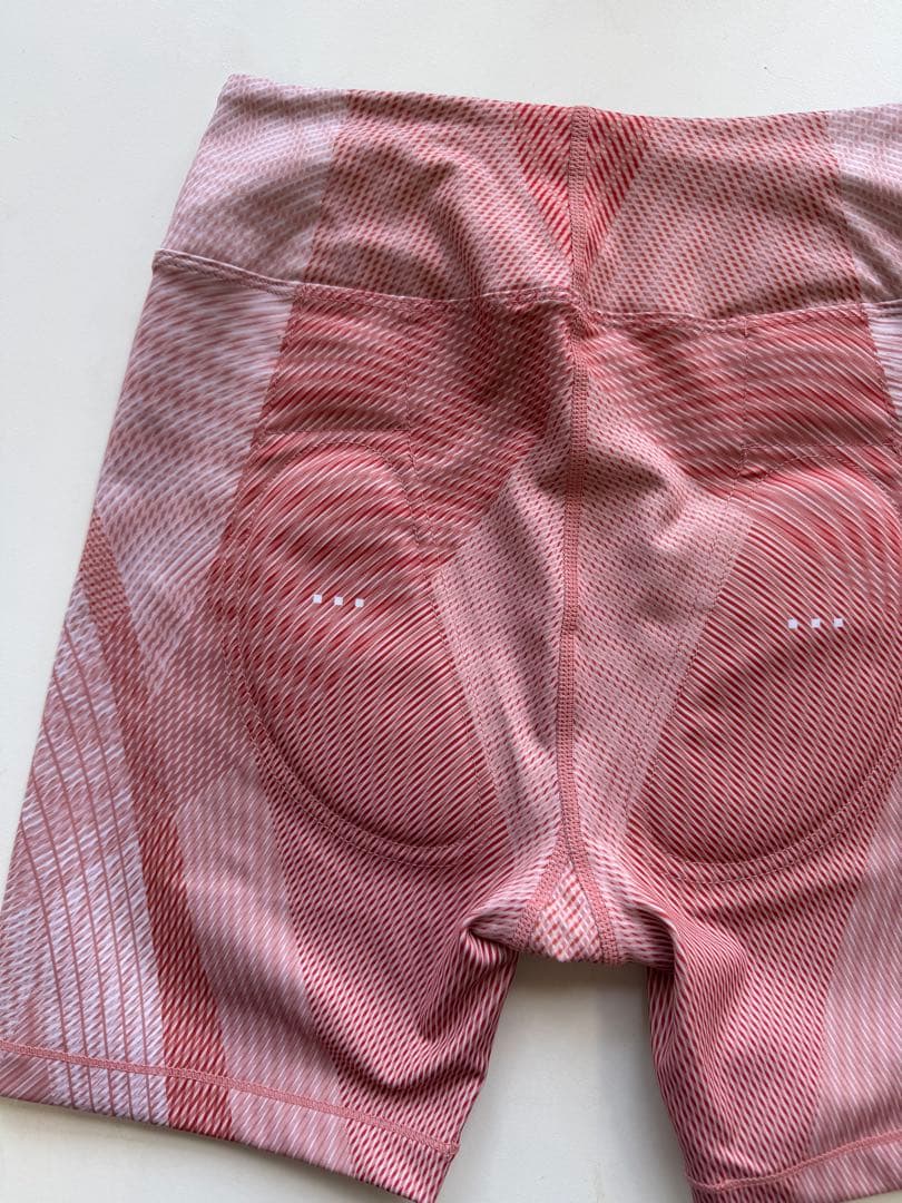 シックスパッド　ヒップフィット　Ｍサイズ　（ネット限定モデル）