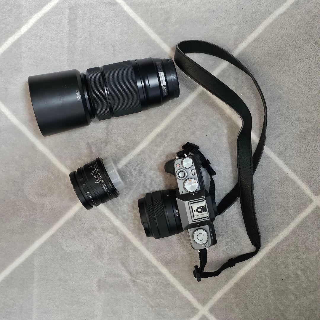 Fujifilm X-T200 ミラーレスカメラとレンズセット