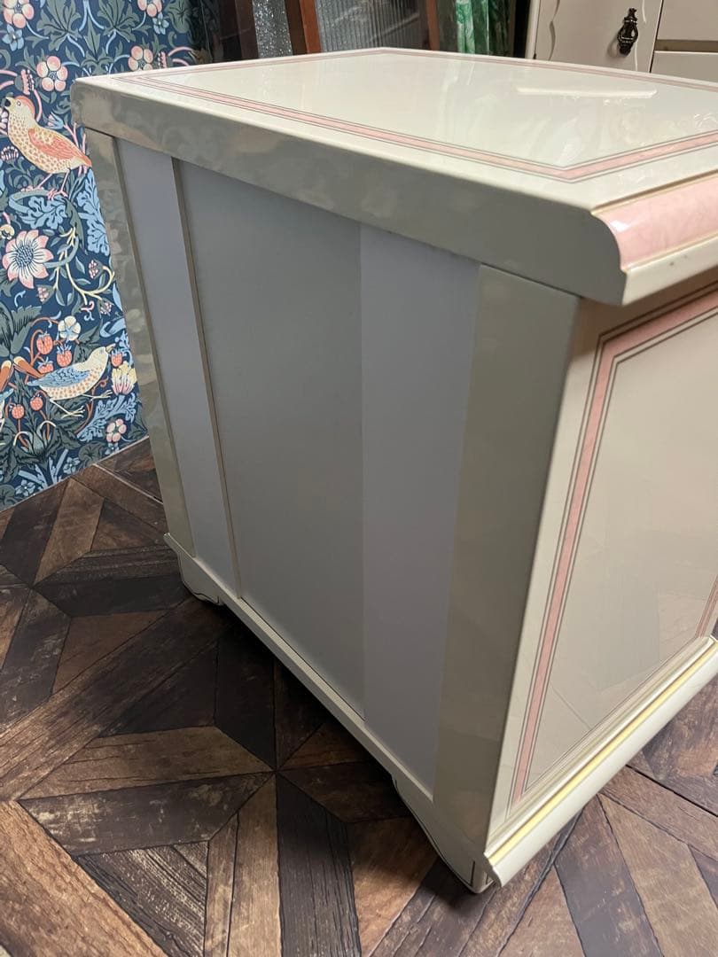 3段 チェスト 白家具 姫系 ロココ調 ピンク インテリア 箪笥 ミニチェスト