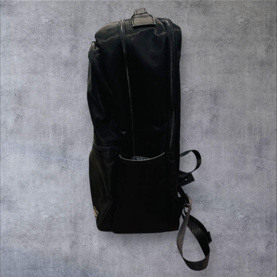 ✨未使用級✨ポーター　タイム　デイパック　B4可　大容量　コーデュラ