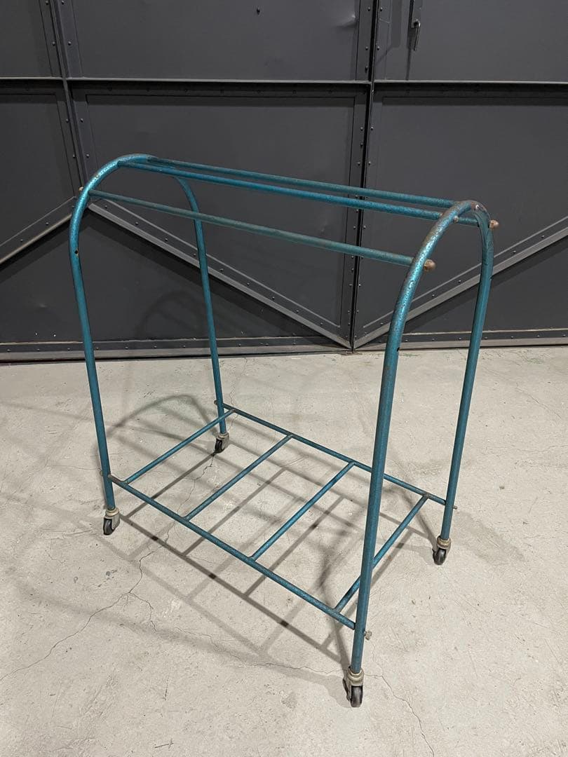 ~ from.EUR vintage ~ ハンガーラック　子供用サイズ　店舗什器